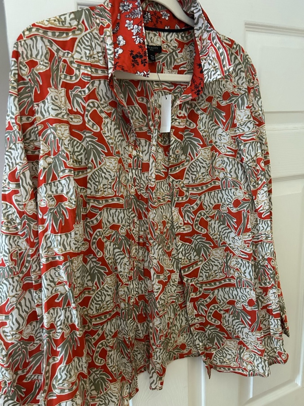 Talbots Orange, Cream & Sage Tiger Printed Button-Front Shirt